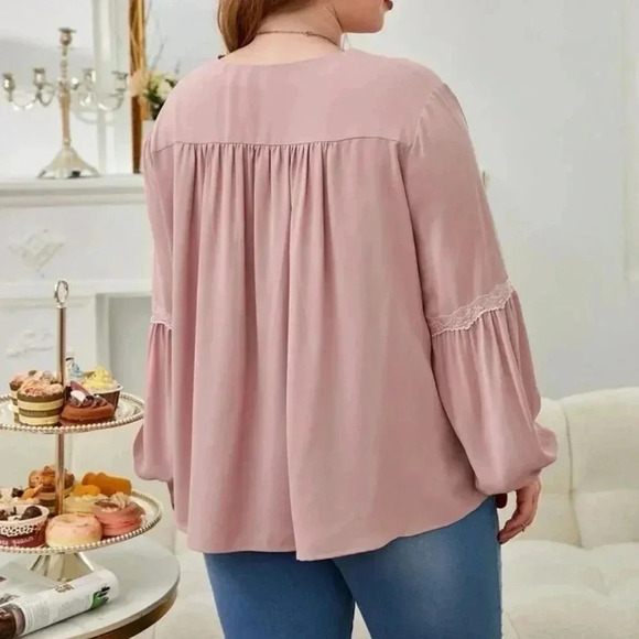 SHEIN Plus Floral Jacquard Contrast Lace Lantern Sleeve Peplum Blouse, XXL, NWOT - Picture 2 of 2